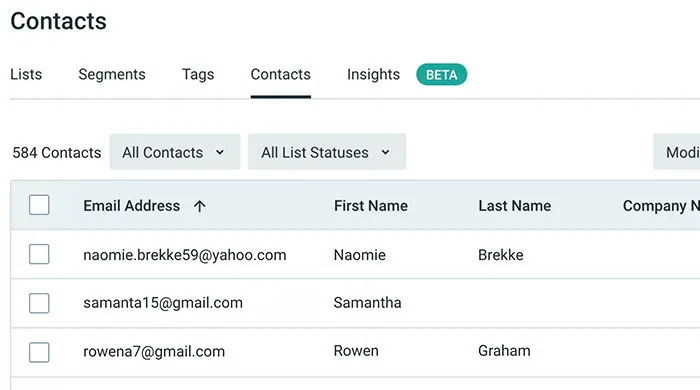 Syncs with Constant Contact lists automatically